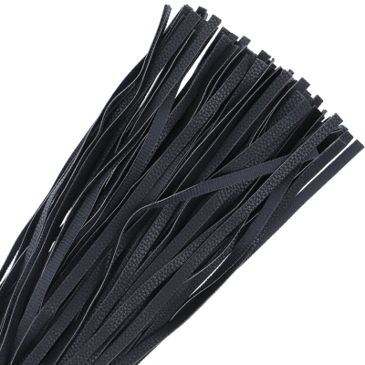 DARKNESS BLACK FLOGGER 42CM COURO - D-221217 - Dona Pimenta