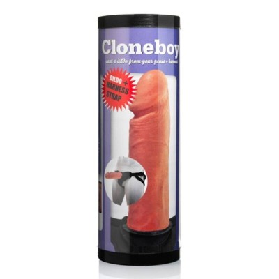 CLONEBOY DILDO E ALÇA DE ARNÊS - D-216588 - Dona Pimenta