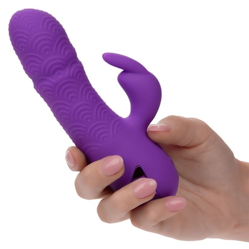 CALEXOTICS - MANHATTAN BEACH MARVEL VIBRADOR COELHO ROXO POR CALIFORNIA DREAMING - D-239981 - Dona Pimenta