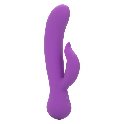 CALEXOTICS - FIRST TIME VIBRADOR PLEASER RECARREGÃVEL ROXO - D-241413 - Dona Pimenta