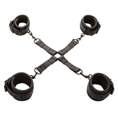 CALEXOTICS - NOCTURNAL CONECTOR HOG TIE CUERO AJUSTÁVEL PRETO - D-241425 - Dona Pimenta