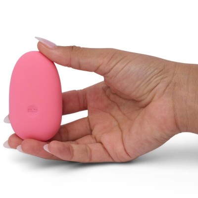 JE JOUE - ESTIMULADOR VIBRADOR DE CLITÓRIS PEBBLE ROSA - D-241732 - Dona Pimenta