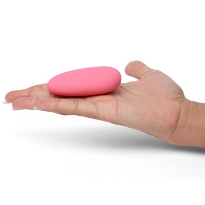 JE JOUE - ESTIMULADOR VIBRADOR DE CLITÓRIS PEBBLE ROSA - D-241732 - Dona Pimenta