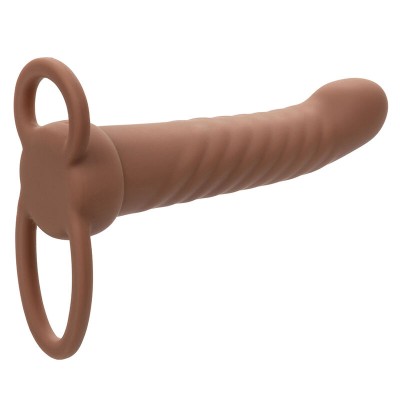 CALEXOTICS - MAXX RIBBED DUAL PENETRATOR 10 VIBRAÇÕES MARROM - D-241456 - Dona Pimenta