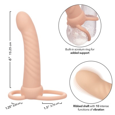 CALEXOTICS - MAXX RIBBED DUAL PENETRATOR 10 VIBRAÇÕES CARNE - D-241457 - Dona Pimenta